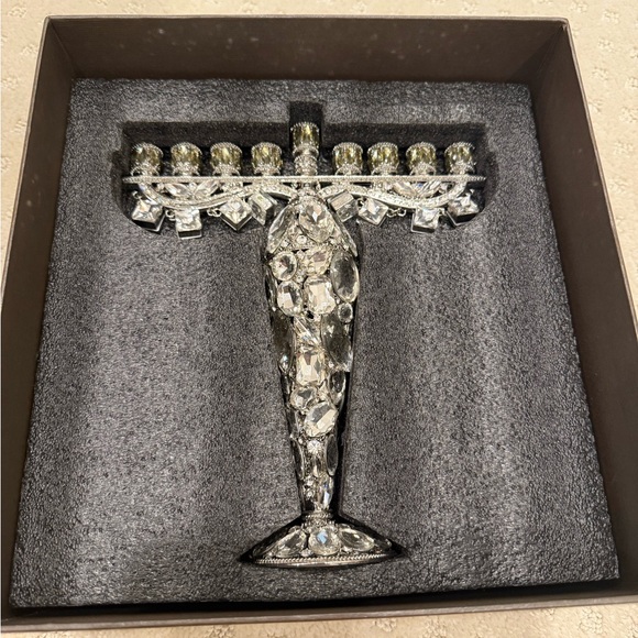 Olivia Riegel Crystal Roxbury Menorah Silver Tone Judaica Decor w/ Box - Picture 4 of 8